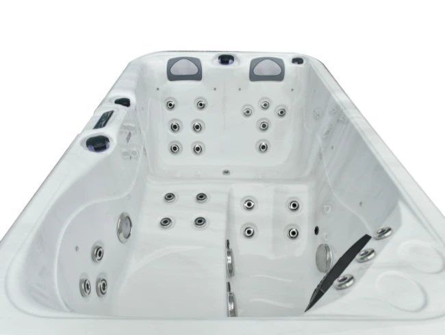 2-3 person hot tub