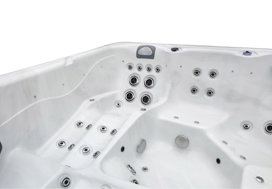 5-person hot tub